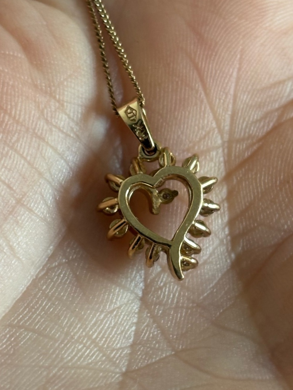 10k Gold Diamond Heart Pendant - Picture 8 of 11